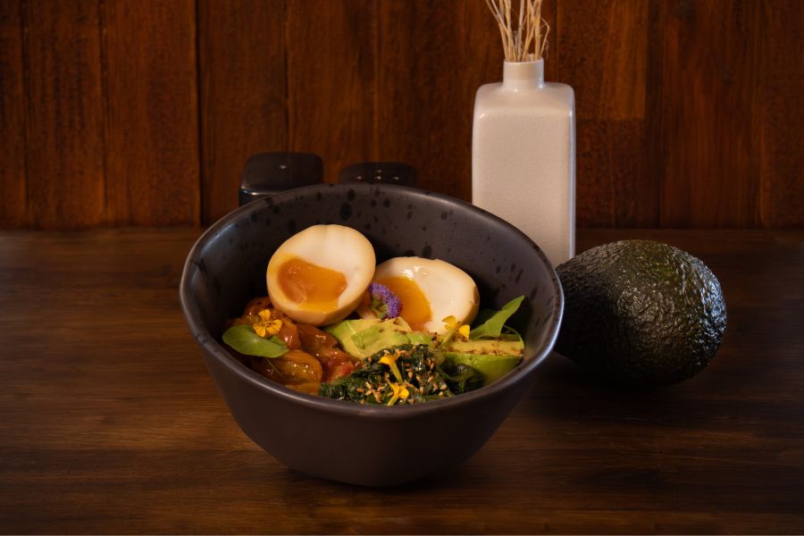 Avo Egg Bowl