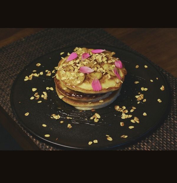 Banana And Muesli Pancake 600 750